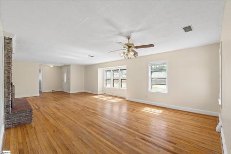 7 Acorn Court Greenville SC 29609