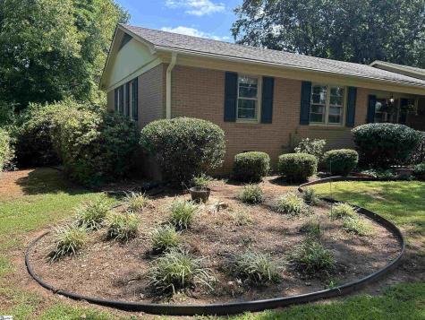 101 Sumter Street Clinton SC 29325