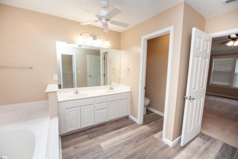 196 Timberleaf Drive Duncan SC 29334