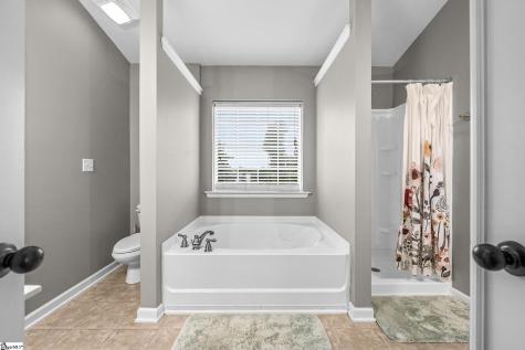 6 Meadowrise Lane Simpsonville SC 29681