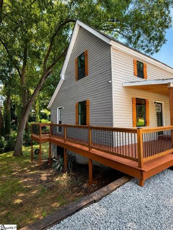 12 Front Street Pelzer SC 29669