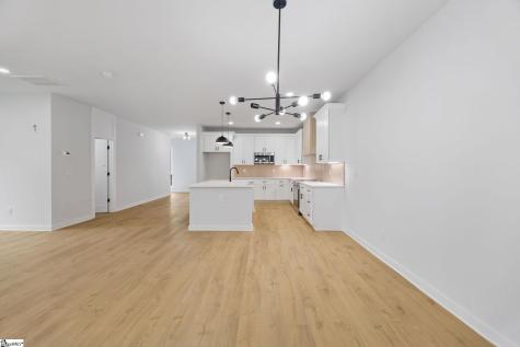 128 Lyman Avenue Duncan SC 29334