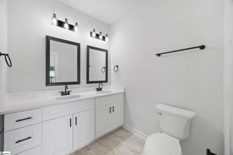 128 Lyman Avenue Duncan SC 29334