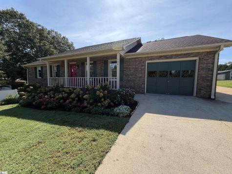 103 N Johnson Street Landrum SC 29356
