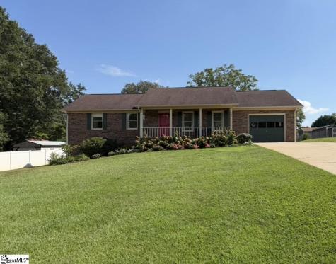 103 N Johnson Street Landrum SC 29356