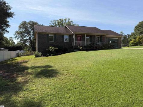 103 N Johnson Street Landrum SC 29356