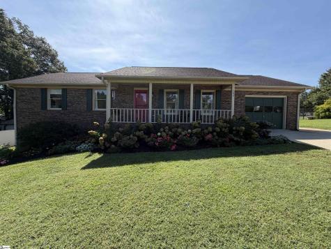 103 N Johnson Street Landrum SC 29356