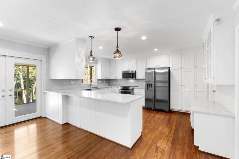 209 E Kenilworth Drive Greenville SC 29615