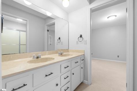 209 E Kenilworth Drive Greenville SC 29615