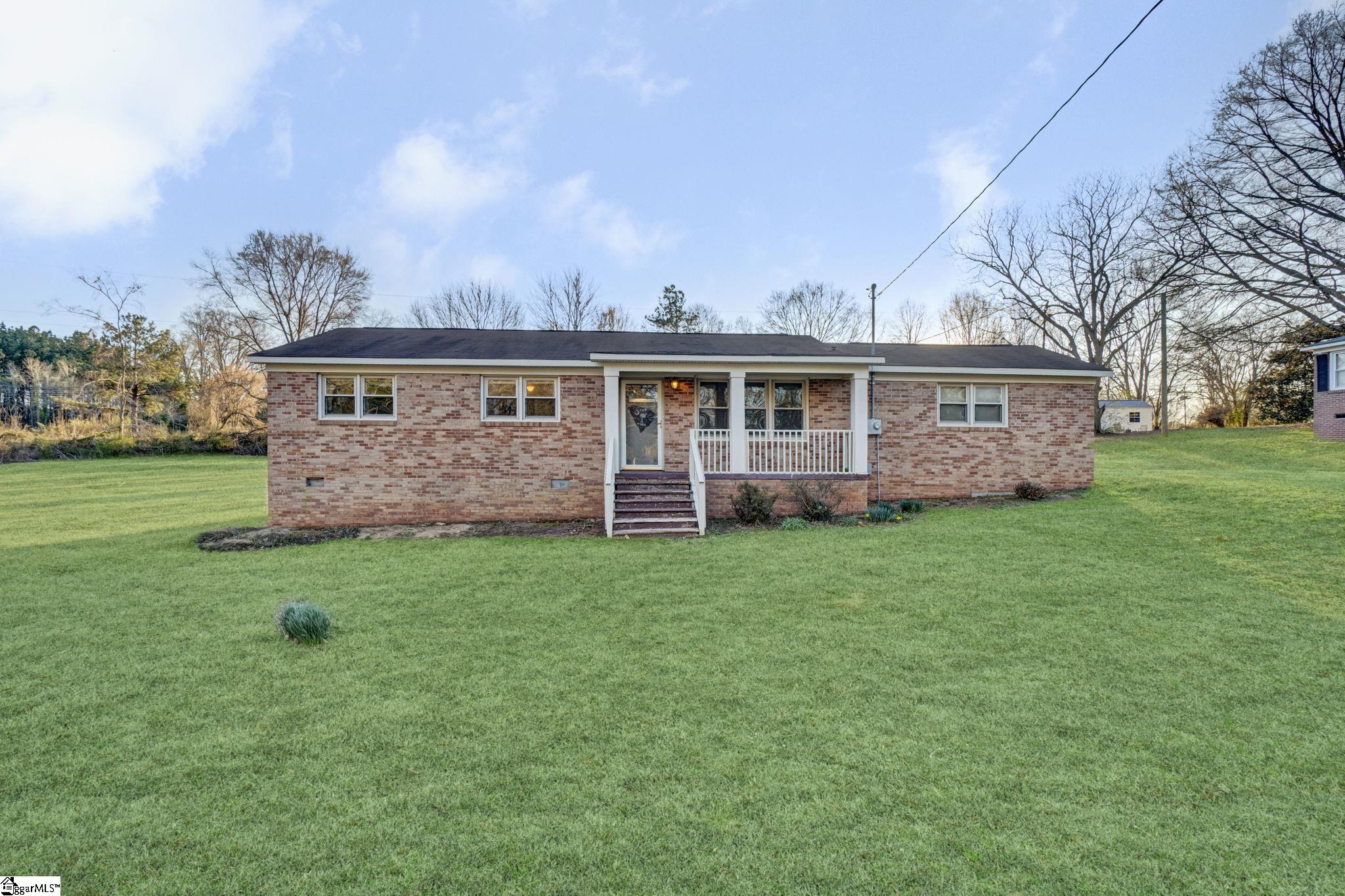 86 Dogwood Circle Clinton SC 29325