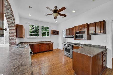 118 James Street Greenville SC 29609
