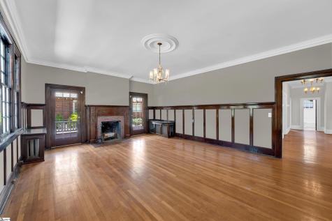 118 James Street Greenville SC 29609