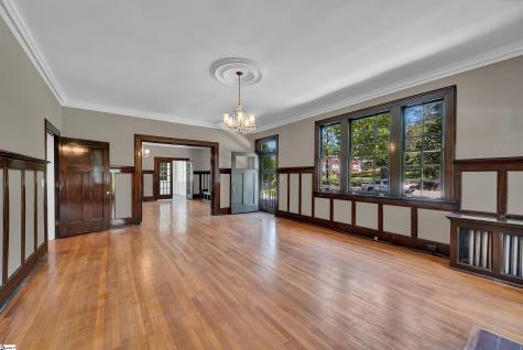 118 James Street Greenville SC 29609