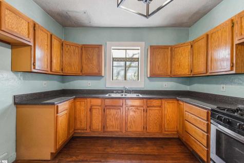 260 Ann Street Pickens SC 29671