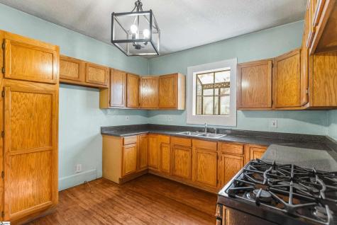 260 Ann Street Pickens SC 29671