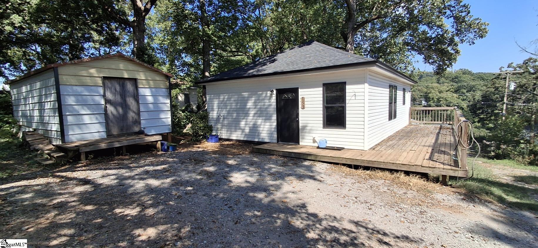 153 Cobb Street Easley SC 29640