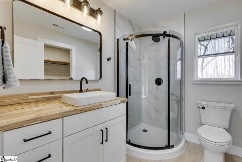 136 W Bluford Street Clinton SC 29325