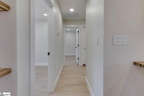 136 W Bluford Street Clinton SC 29325