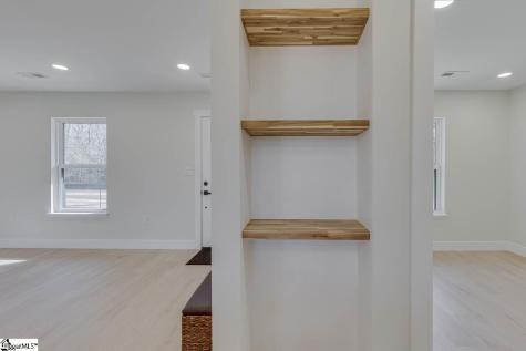 136 W Bluford Street Clinton SC 29325