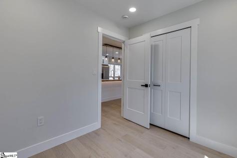 136 W Bluford Street Clinton SC 29325