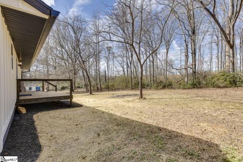 136 W Bluford Street Clinton SC 29325