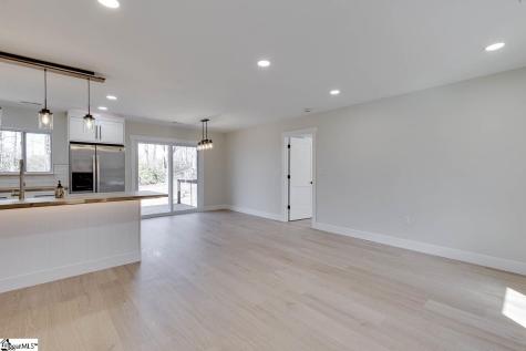 136 W Bluford Street Clinton SC 29325