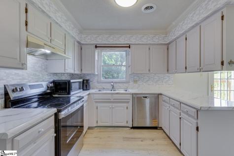 227 Emerald Way Spartanburg SC 29302