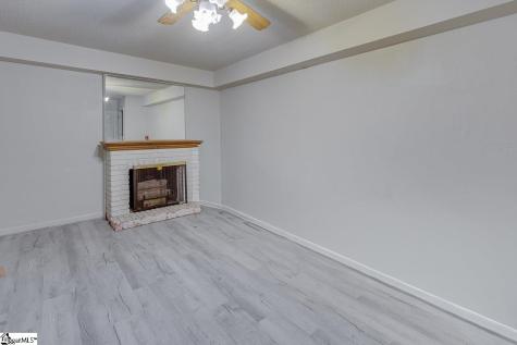 227 Emerald Way Spartanburg SC 29302