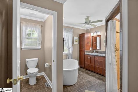 534 Broadwater Circle Anderson SC 29626