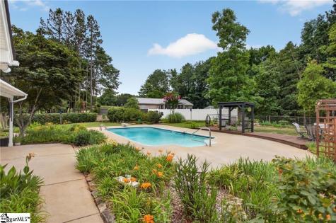 534 Broadwater Circle Anderson SC 29626