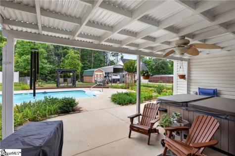534 Broadwater Circle Anderson SC 29626
