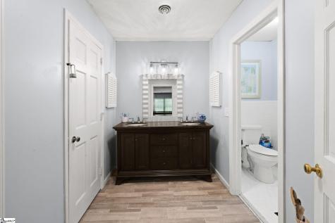 319 Brookside Drive Union SC 29379