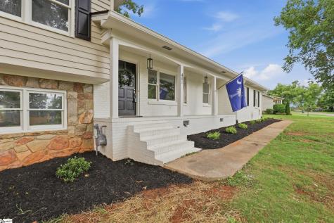 401 Clarendon Drive Easley SC 29642