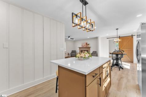 7605 N 178 Highway Donalds SC 29638