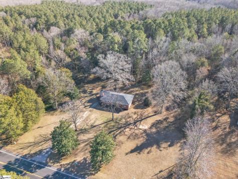 7605 N 178 Highway Donalds SC 29638