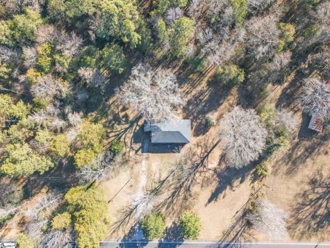 7605 N 178 Highway Donalds SC 29638