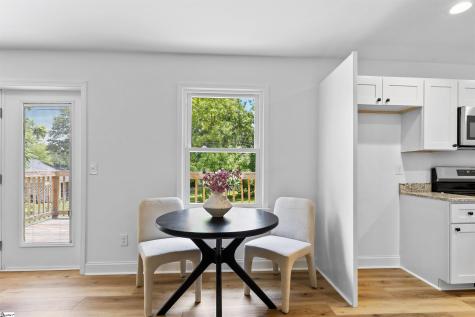 2 Melbourne Lane Greenville SC 29615