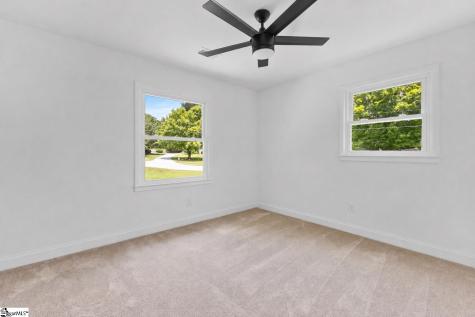 2 Melbourne Lane Greenville SC 29615