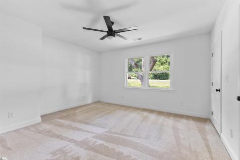 2 Melbourne Lane Greenville SC 29615