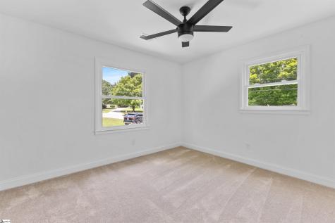 2 Melbourne Lane Greenville SC 29615