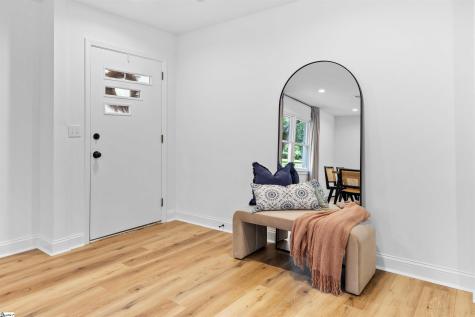 2 Melbourne Lane Greenville SC 29615
