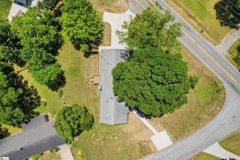 2 Melbourne Lane Greenville SC 29615