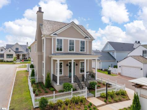 2 Belgard Drive Greenville SC 29615