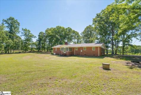304 Shaw Road Honea Path SC 29654