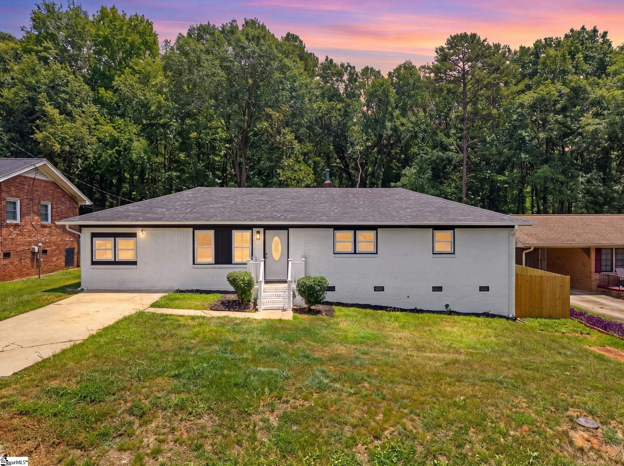33 Dunlap Drive Greenville SC 29605