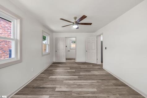 33 Dunlap Drive Greenville SC 29605