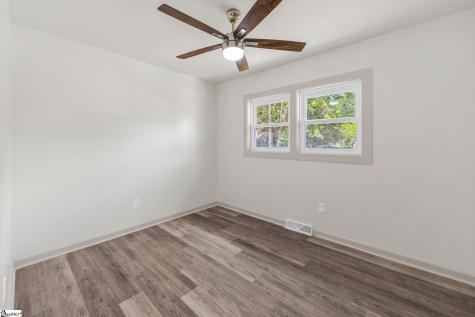 33 Dunlap Drive Greenville SC 29605