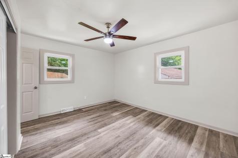 33 Dunlap Drive Greenville SC 29605