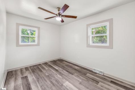 33 Dunlap Drive Greenville SC 29605