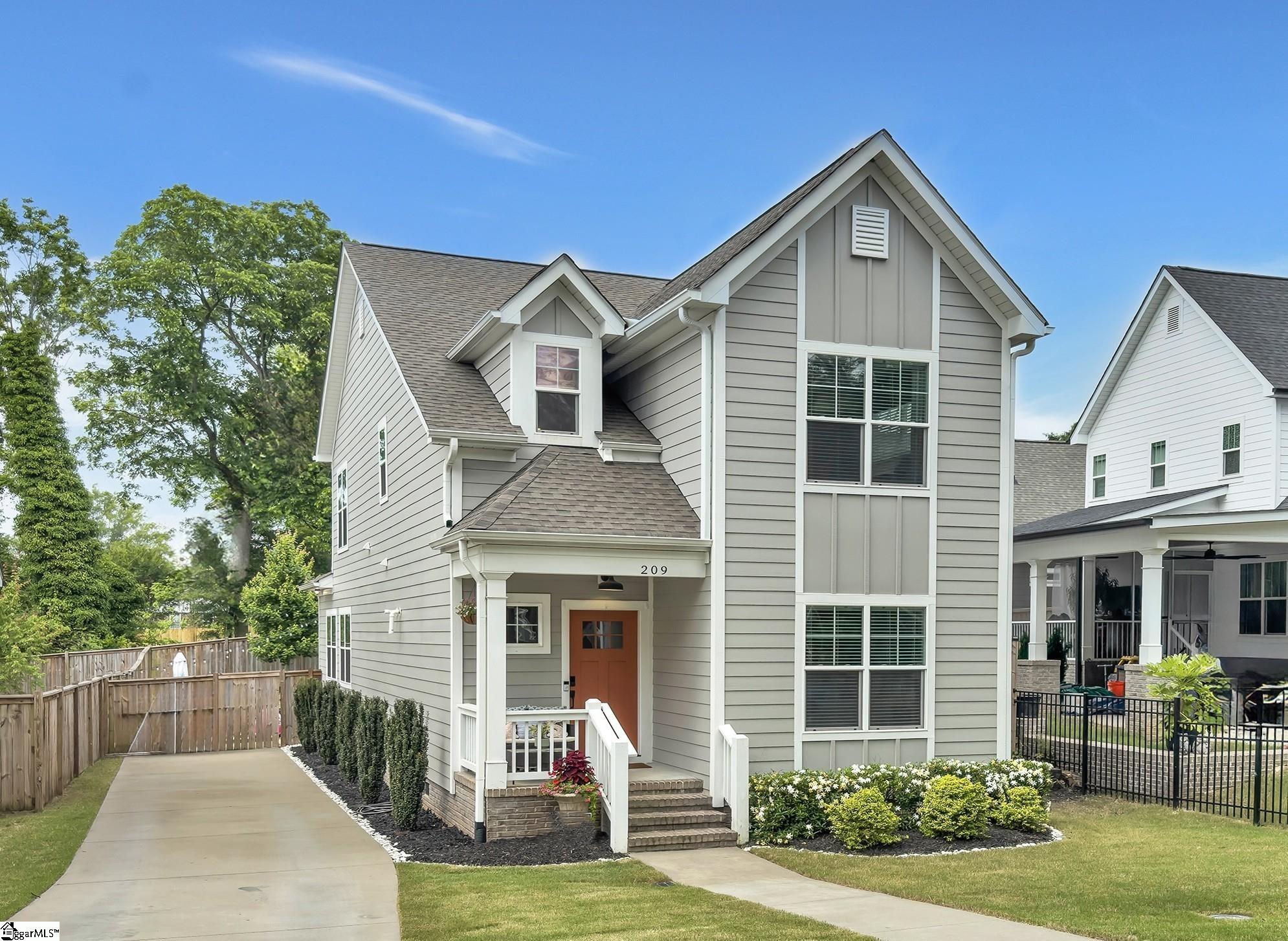 209 Pinckney Street Greenville SC 29601